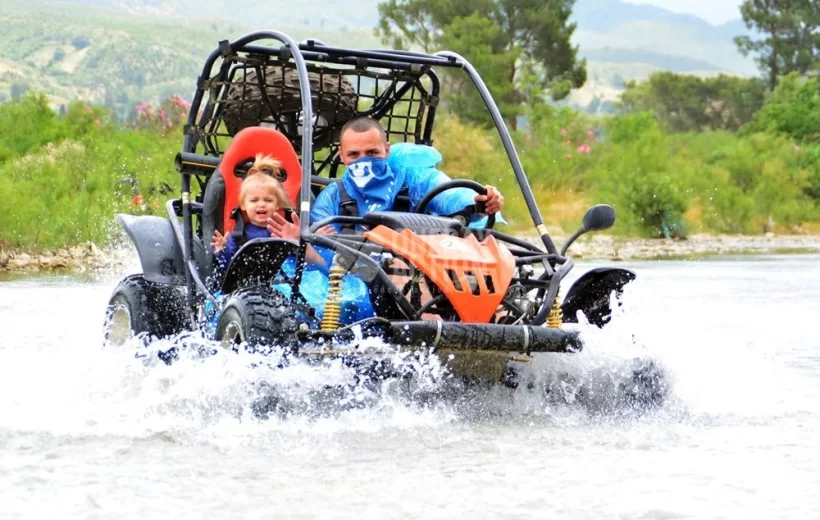 Alanya Buggy Safari Turu 4×4 | Toros Dağlarının Eteklerinde 18KM Dev Parkur | Yüzme Molalı!